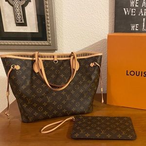 Louis Vuitton MM Neverfull